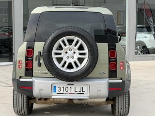 Land Rover Defender 2.0 D240 SD4 Auto 4WD