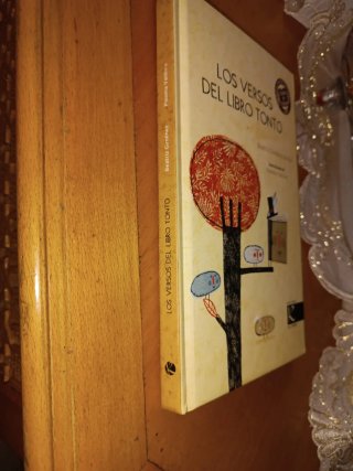 Los versos del libro tonto