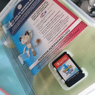 Pokémon Spada Nintendo Switch Completo