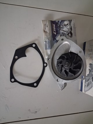 Bomba de agua DOLZ Renault Laguna