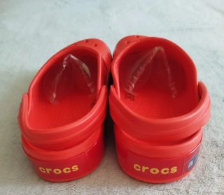 Ciabatte rosse per bambini