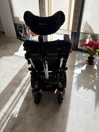 Lote: Cama Aitana + Grúa Sunlift + Silla Eléctrica