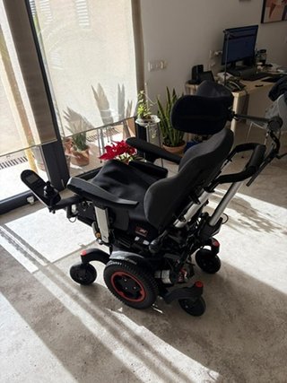 Lote: Cama Aitana + Grúa Sunlift + Silla Eléctrica