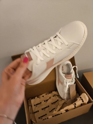 Scarpe Diadora bianche e rosa