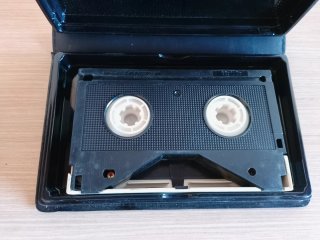 Film beta Un Esercito di 5 Uomini betamax