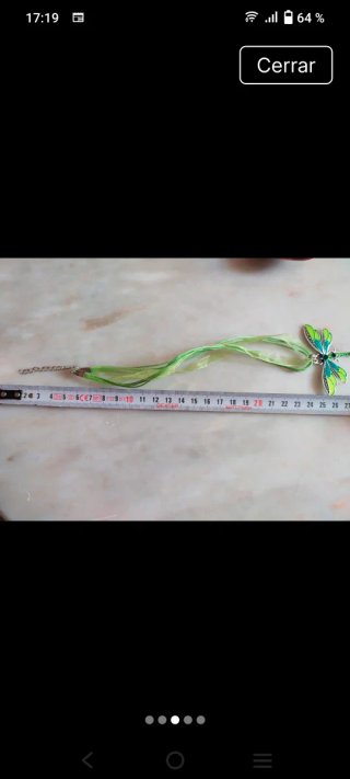 Collar libélula verde