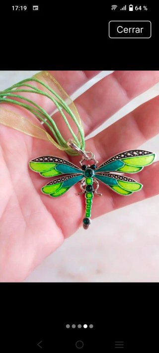 Collar libélula verde