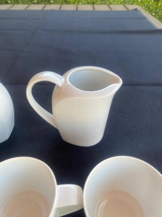 JUEGO DE CAFE DE LA MARCA CAPEANS