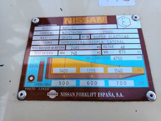 Carretilla Eléctrica Nissan 1400 kg 4.75 m