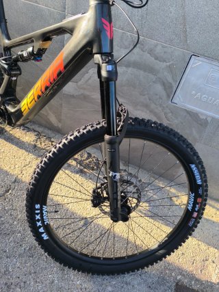 Berria Nexxen deore M2S fox Talla M