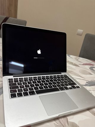 MacBook Pro 13 Retina