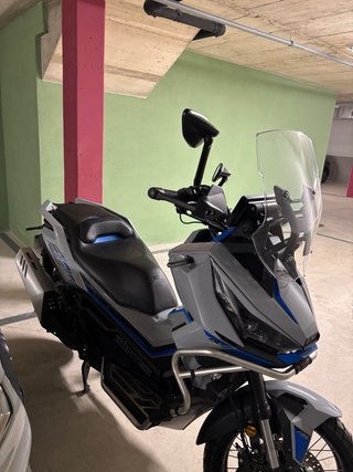 Zontes 368G Maxi Scooter 2025