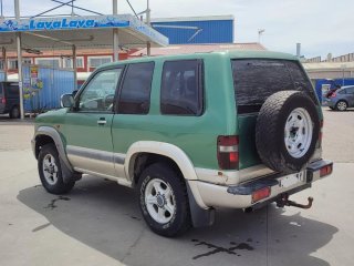 Opel Monterey 1999