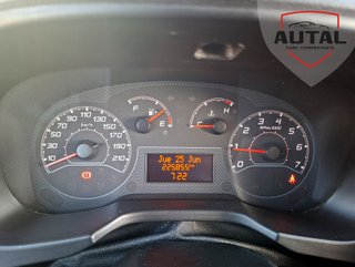 FIAT FIORINO 2018 CON PORTACARGAS DE RODILLO