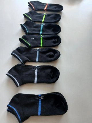 Calcetines niños negros con rayas