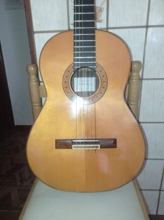 Guitarra MG CONTRERAS