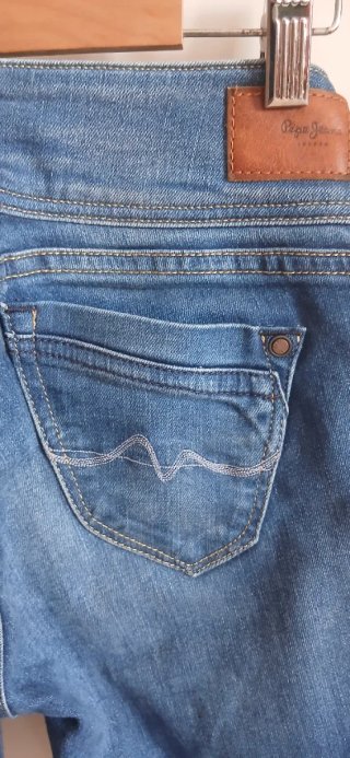 Pantalón vaquero flare azul