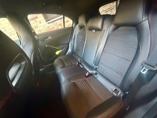 Mercedes-Benz Clase A200 SPORT AMG LINE