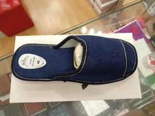 Zapatillas de estar por casa azul talla 40