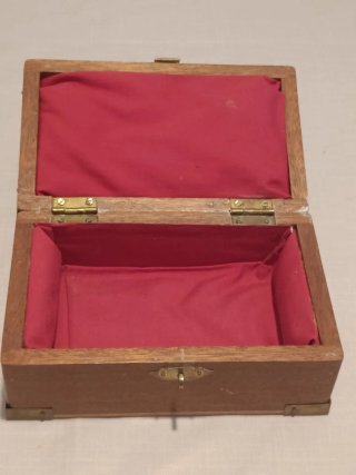 Lote de Joyas Variadas en precioso joyero