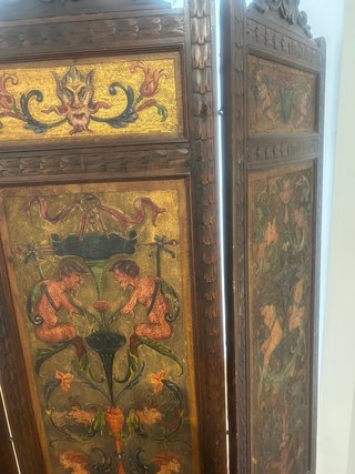 Biombo antiguo decorado
