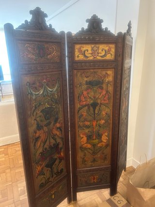 Biombo antiguo decorado