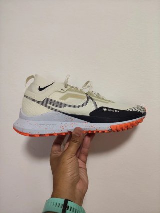 T44,5 Nike Pegasus Trail 4 GTX v2