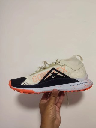 T44,5 Nike Pegasus Trail 4 GTX v2