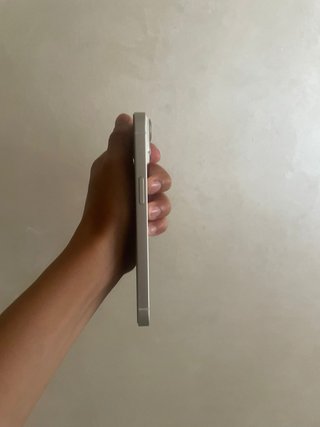 iPhone 14 blanco estrella