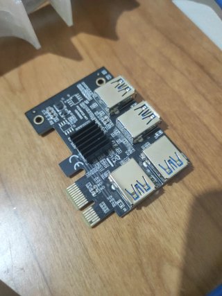 Riser PCIe a USB - HUB PCIe x1 - Cables - Splitter