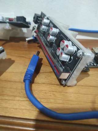 Riser PCIe a USB - HUB PCIe x1 - Cables - Splitter