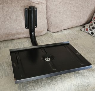 Soporte TV Negro Metálico
