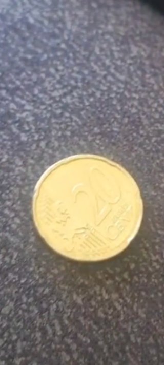 Moneda 20 céntimos con fallos