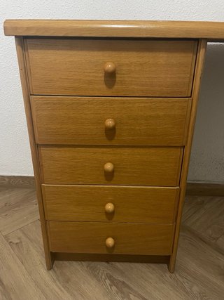 Escritorio de madera roble con 5 cajones