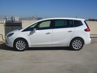 Opel Zafira Tourer 2012