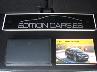 Opel Zafira Tourer 2012
