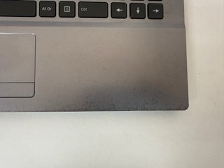 Portátil i3 8GB RAM 120GB SSD