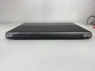 Portátil i3 8GB RAM 120GB SSD