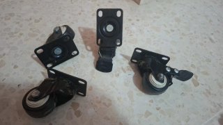 Ruedas engomadas para muebles (4 unidades)
