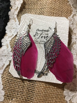 Pendientes Fiesta alas de Ángel plumas fucsia