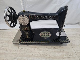MÁQUINA DE COSER SINGER 1920