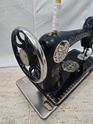 MÁQUINA DE COSER SINGER 1920