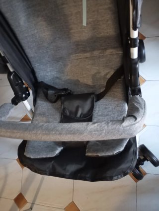 Carrito de paseo gris