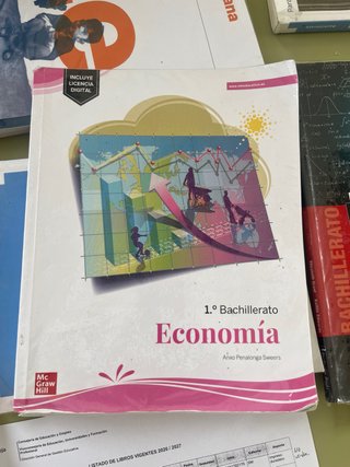 Economía 1.o Bachillerato