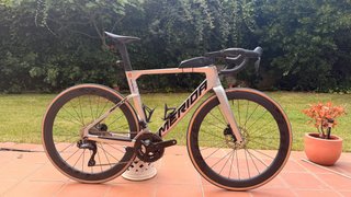 MERIDA REACTO 6000 con ruedas de Carbono