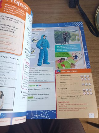INFLUENCE TODAY 3 Student's book: libro de text...