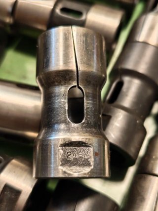 Lote pinzas torno automático