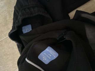 Conjunto Nike Tech Fleece x NOCTA Negro Dorado