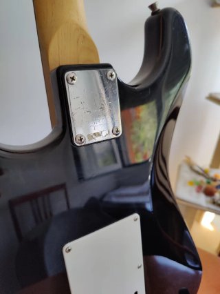 Guitarra eléctrica stratocaster