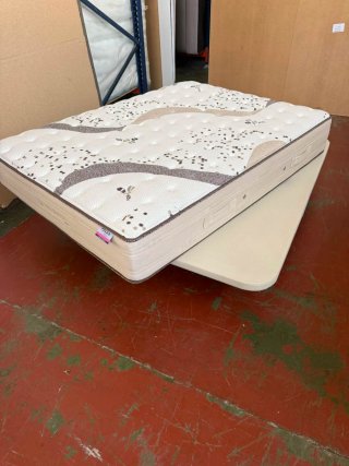 BASE TAPIZADA +COLCHON FLEX VISCO 135x180